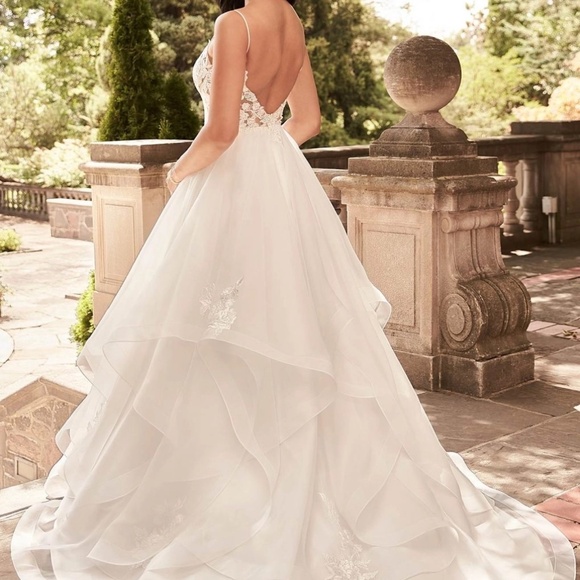 Wedding Dress for Sale! - Picture 5 of 6